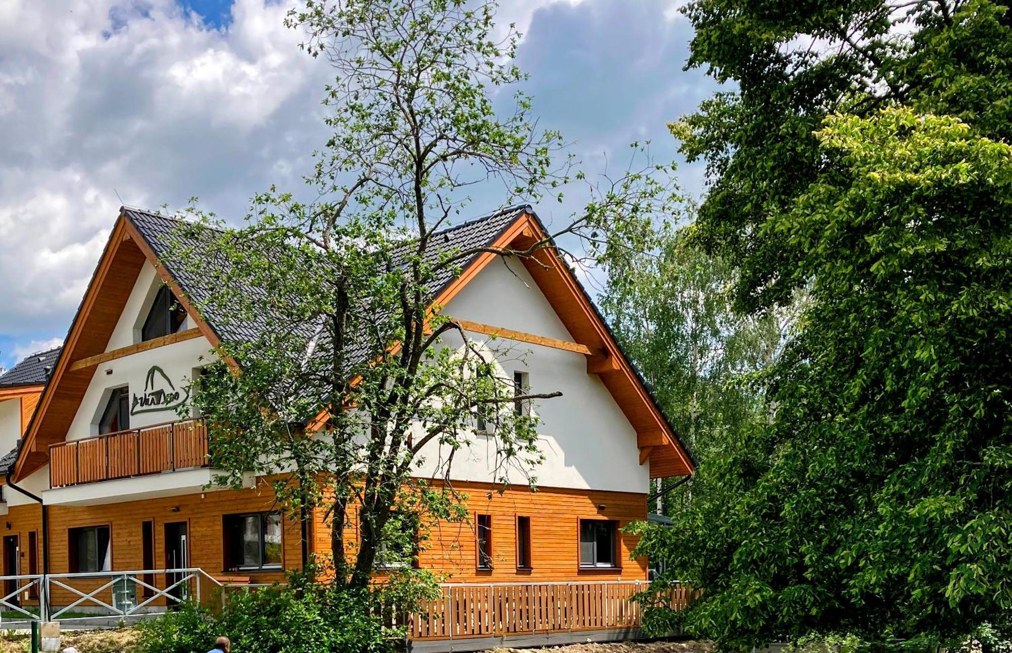 Vila Dedo ตาตรันสกา ลอมนีจา ภายนอก รูปภาพ
